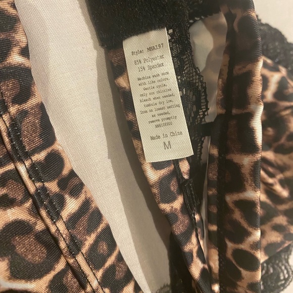 Fashion Nova PJ set NWT - Picture 4 of 10